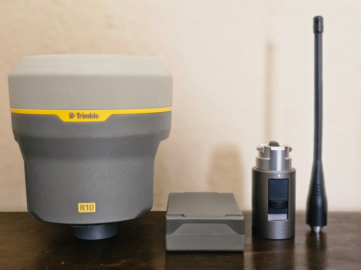 Trimble R10 Model 2 R12 UHF Propoint GNSS Surveying Receiver 9091260