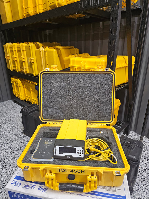 Trimble R750 Base Reciver with TDL450 Radio