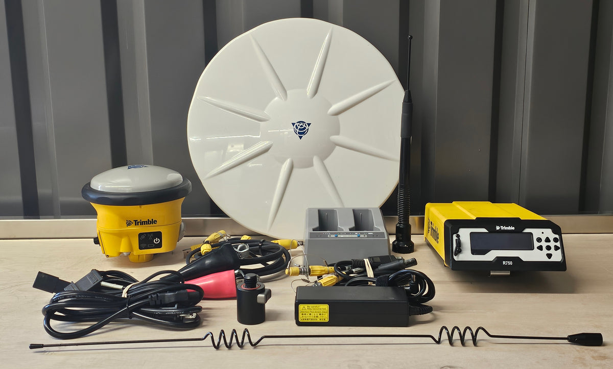 Trimble R780 R750 RTK GNSS Base & Rover System 900MHz Zephyr Antenn ...
